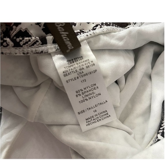 Tommy Bahama One Piece Swimsuit Snake Print Women’s Size 10 Black/White - Picture 8 of 8